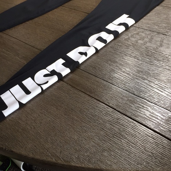 Nike dri-fit leggings - Picture 3 of 7